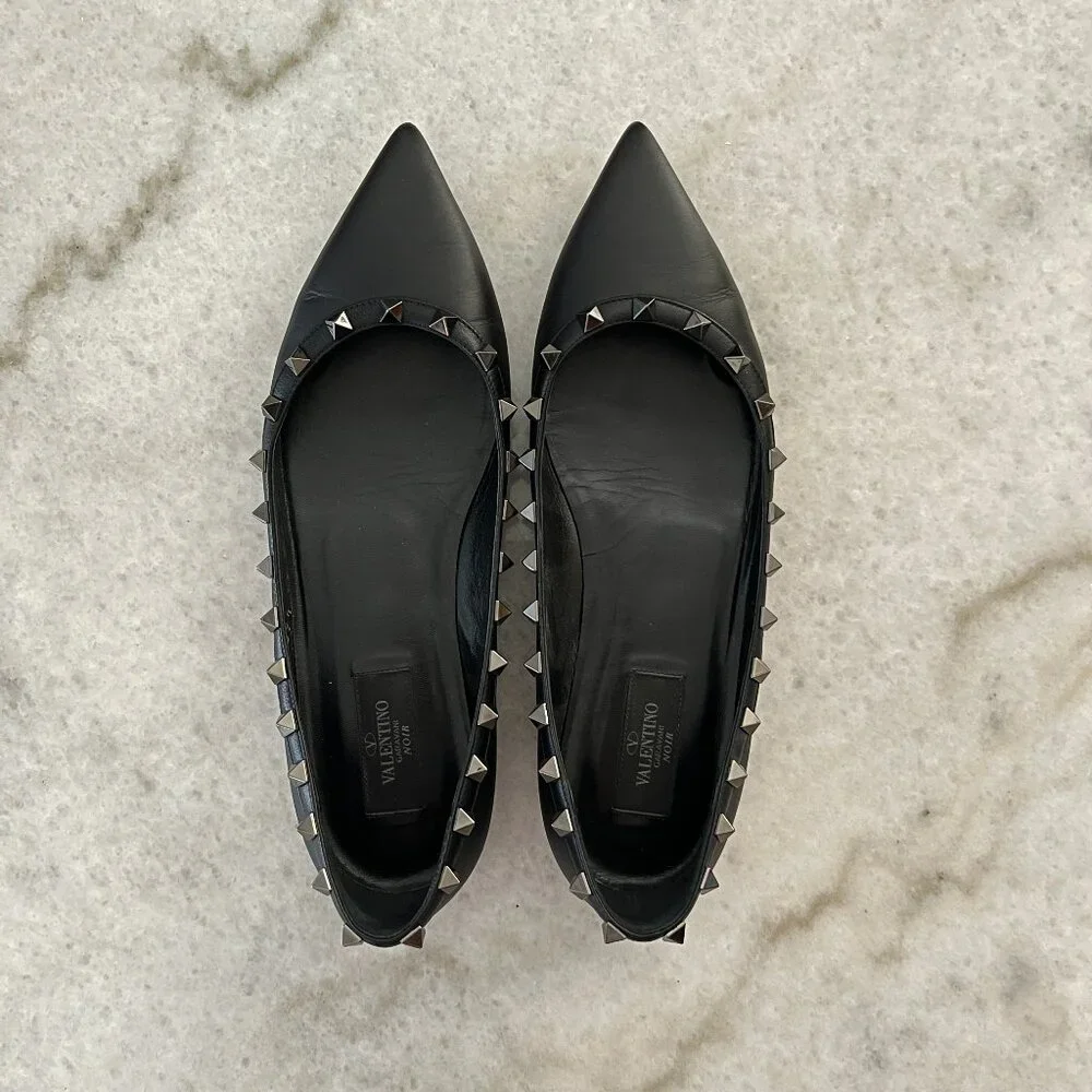 Valentino Garavani Rockstud Black Leather Pointed Toe Ballet Flats, Size 9.5 - Picture 1 of 6